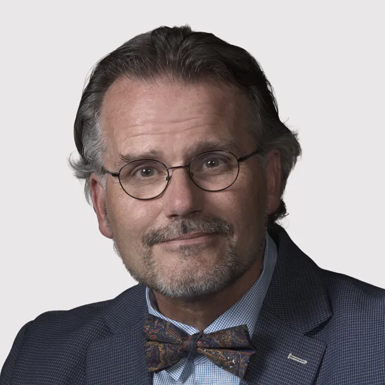 18 Lucien Engelen